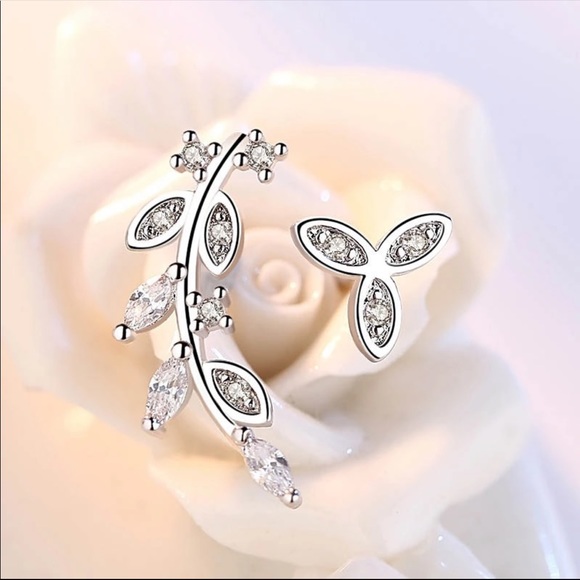 Jewelry - Asymmetric Sterling Silver 925 Stud Earrings